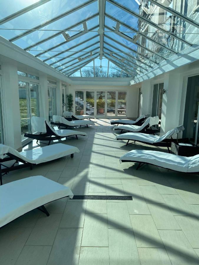 Towers Hotel & Spa Swansea Exterior foto